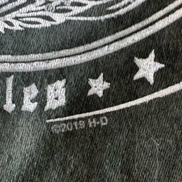 2019 Harley-Davidson “Genuine Quality” Graphic Cropped Tee Small grunge biker - Picture 3 of 5